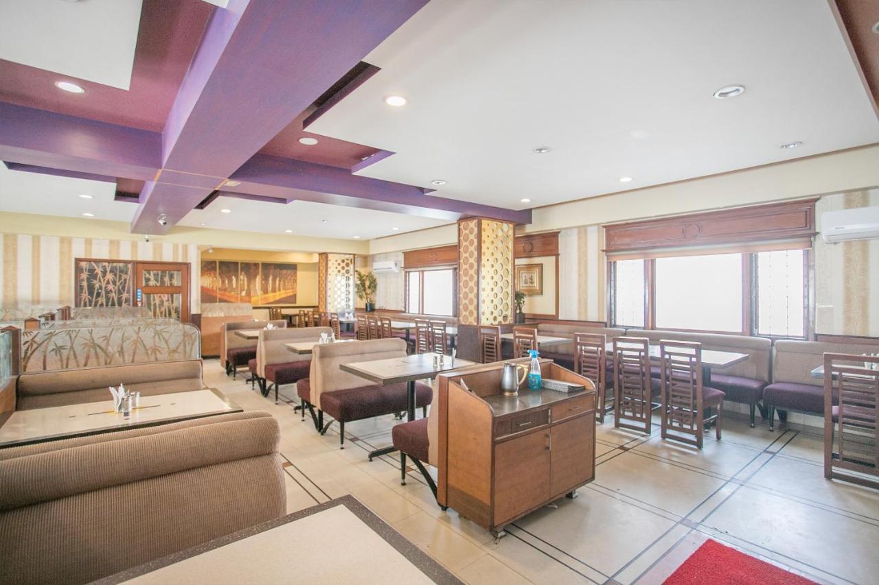 Oyo 579 Hotel Aab Bangalore Ngoại thất bức ảnh