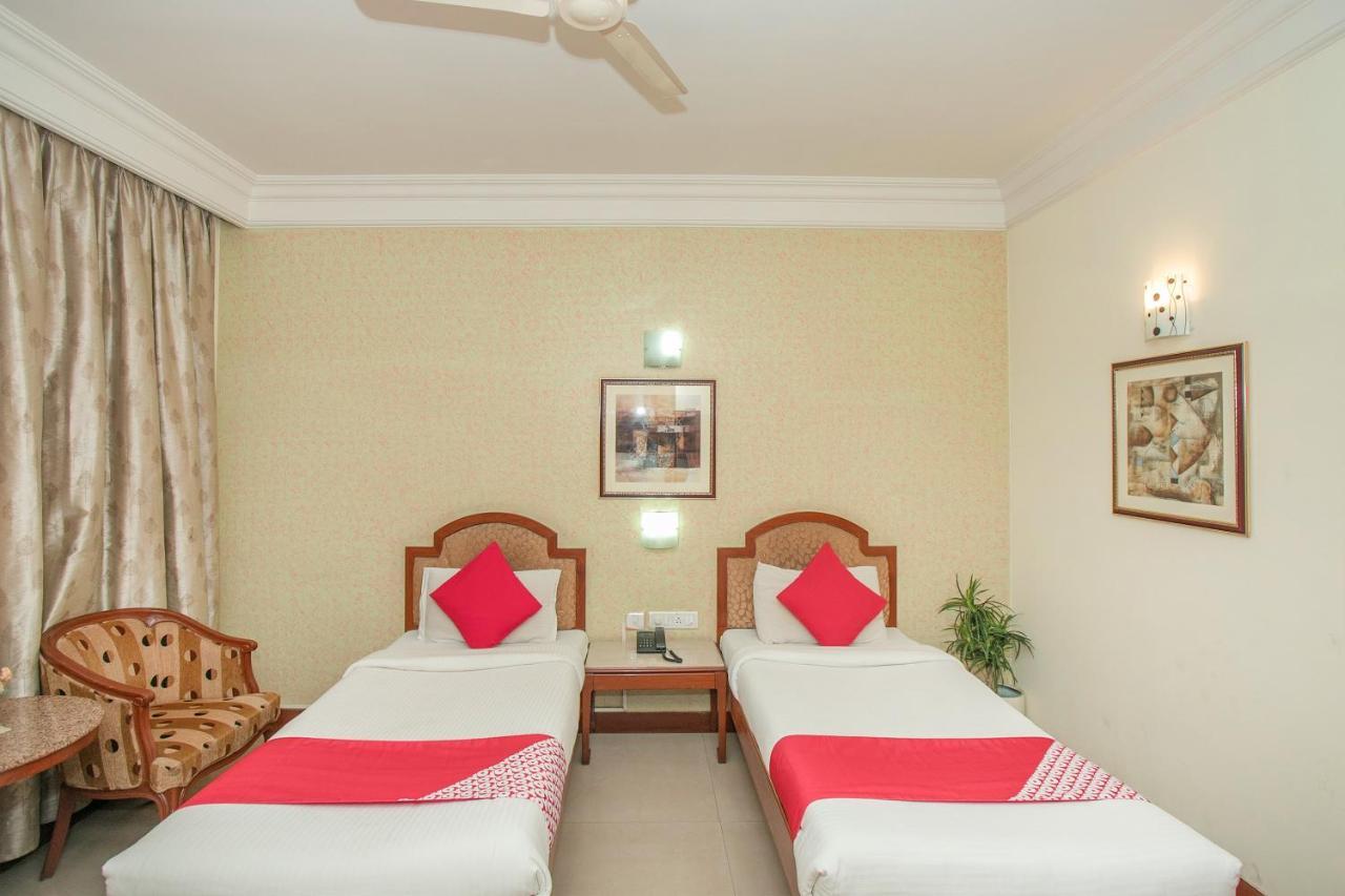 Oyo 579 Hotel Aab Bangalore Ngoại thất bức ảnh