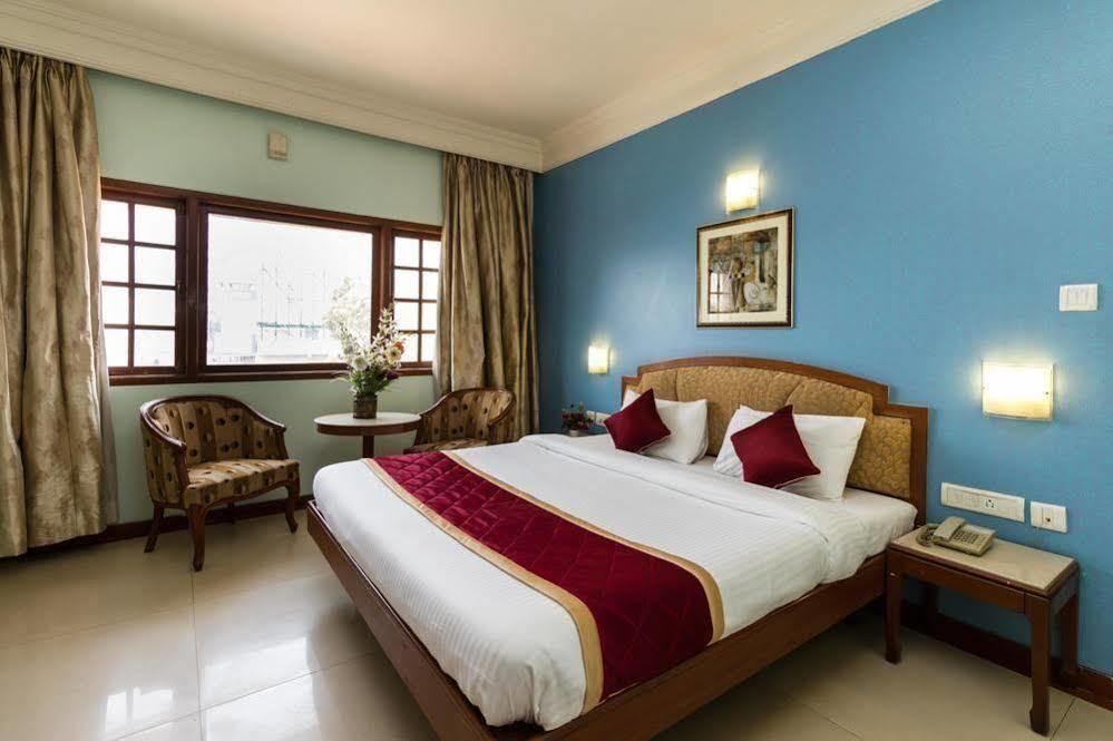 Oyo 579 Hotel Aab Bangalore Ngoại thất bức ảnh