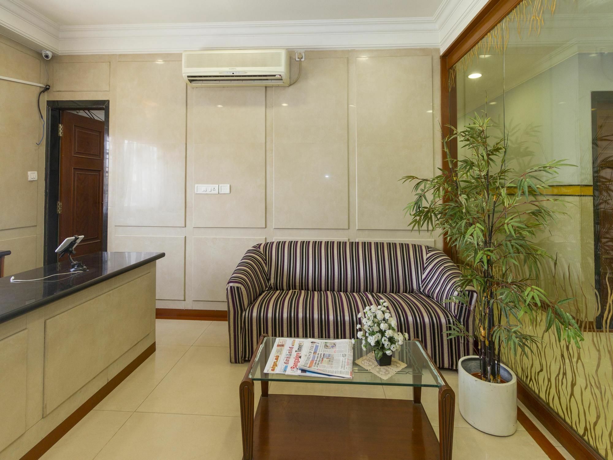 Oyo 579 Hotel Aab Bangalore Ngoại thất bức ảnh